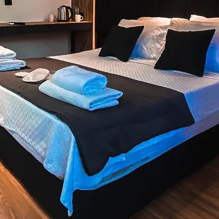 Tepe Hotel - Basic & Central 2* אנטליה